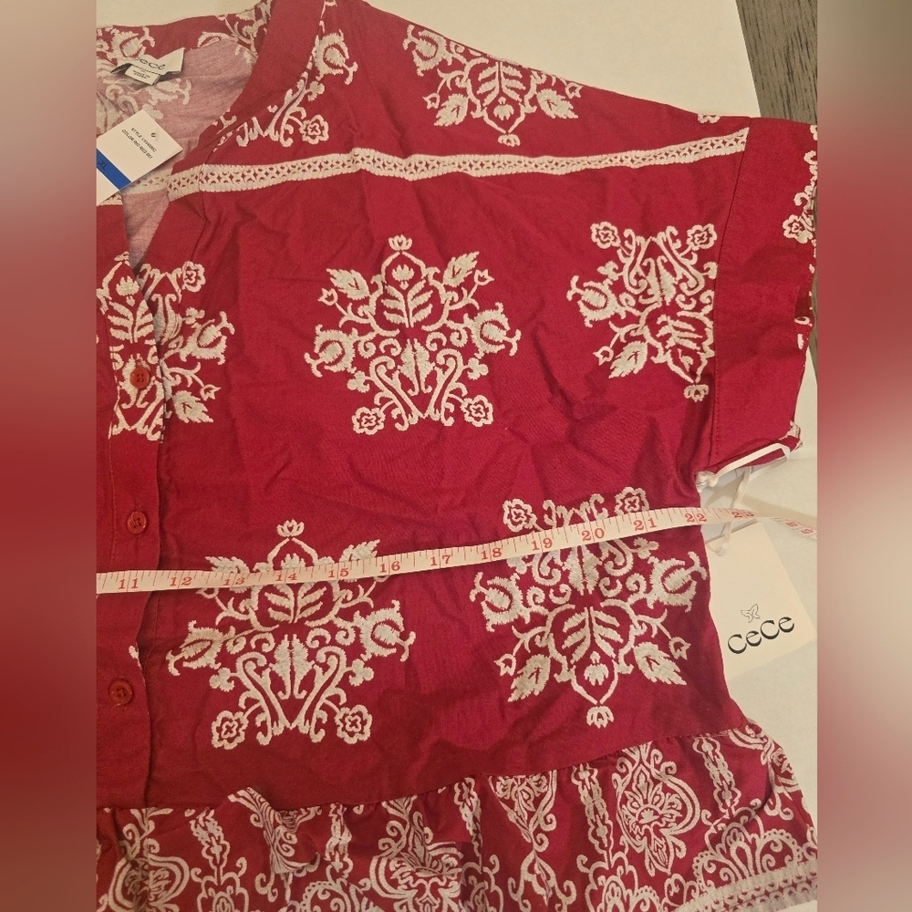 CeCe Rio Red Cropped Top Size Extra Large - Picture 3 of 7